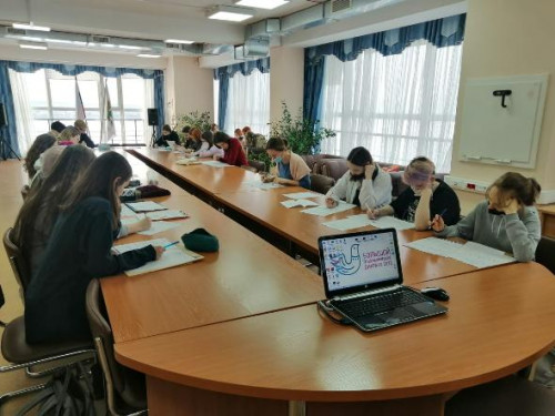 Студенты Губернаторского колледжа приняли участие в Этнографическом диктанте