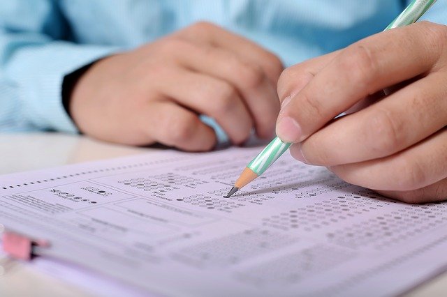 Выпускники Губернаторского колледжа могут сдать ЕГЭ