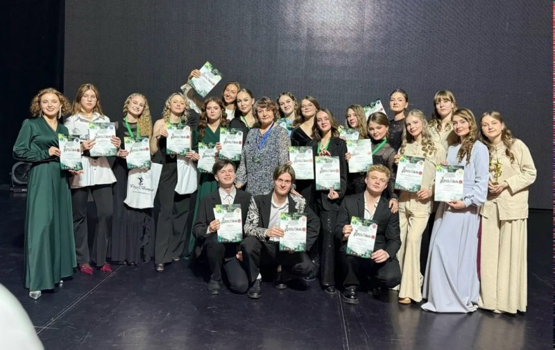 Всероссийский конкурс исполнительского искусства «Роза ветров» прошел в Томске