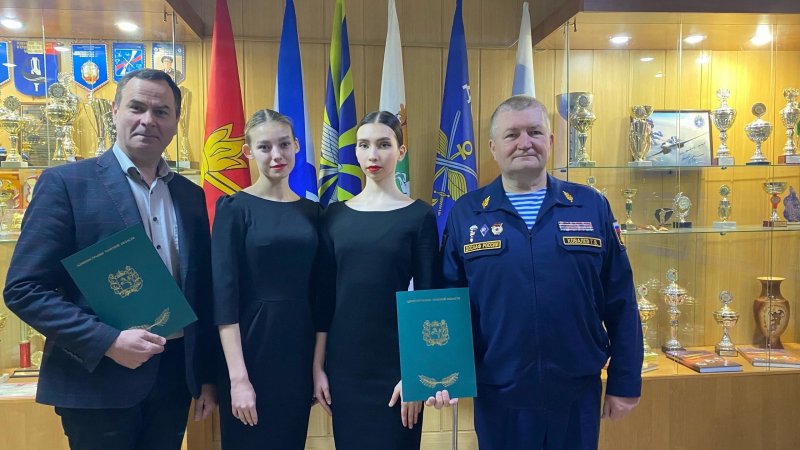 Губернаторский колледж и ДОСААФ подписали договорились о сотрудничестве