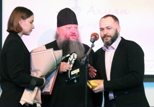 Преподаватель колледжа признан «Акулой пера»