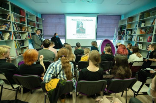В колледже прошел патриотический час в честь 800-летия князя Александра Невского